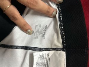 Nike Pro Capris