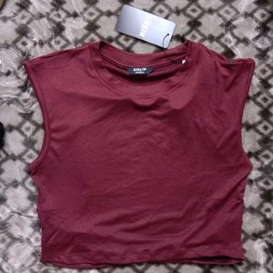 M size Maroon Crop Top - Sleeveless backless Style