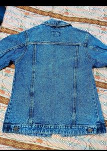 DENIM JACKET