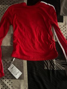 Red Long Sleeve Crop Top
