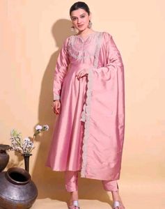 Elegant Pink Kurta Set with Dupatta