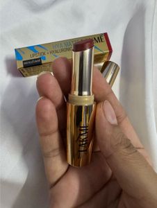 Lakme hya matte lipstick- RM2