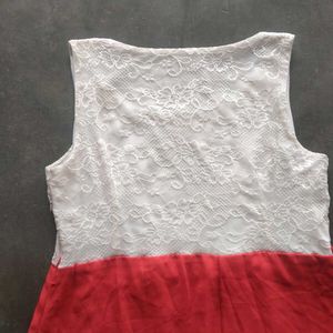 Chic Lace &amp; Ruffle Dress