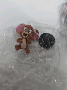 Toy and Jerry figurine