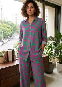 Vibrant Swirl Print Button-Up Shirt