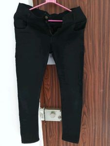 Stylish Black Jeans