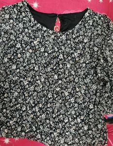 Chic Floral Print Blouse