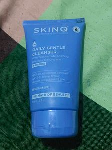 SKINQ Daily Gentle Cleanser