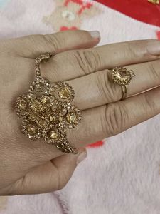 Exquisite Vintage-Inspired Rhinestone Ring and Bra