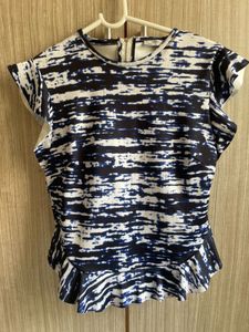Chic Abstract Print Peplum Top