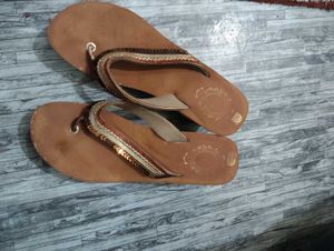 Brown Thong Sandals with Sequins