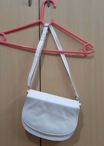 White Crossbody Bag with Chain Strap