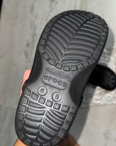🔥 ORIGINAL CROCS CLASSIC CLOGS – BLACK 🔥