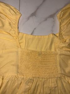 Cute Yellow Puff Sleeve Peplum Top