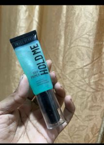 Swiss Beauty Hold Me Grip Primer
