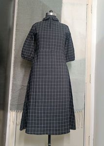 Black window pane a line dress with folded round collar