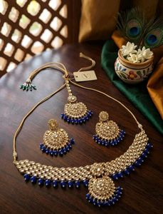 Stunning Kundan & Blue Bead Jewellery Set