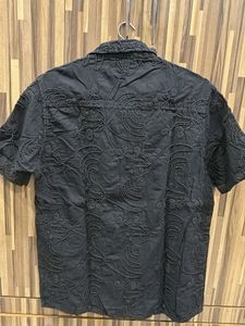 Men's Black Embroidered Short Sleeve Shirt