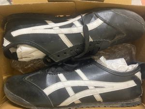 Tiger Shoes 1st Copy…black With White Strip