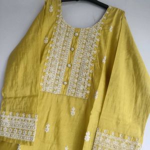 Festive kurta set