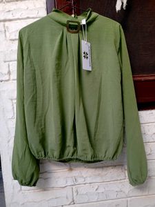 Chic Green Mock Neck Blouse