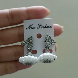 Jhumka earring