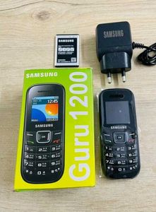 Samsung Guru 1200 Mobile Phone