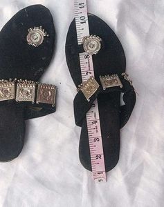 Trendy Toe Ring Sandal