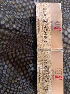 Red Four Seven  loose powder