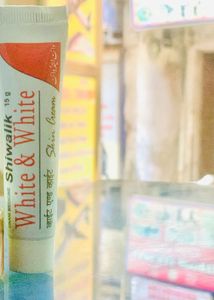 Golden Pearl &amp; Shiwalik Cream