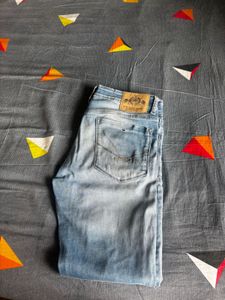 Light Wash Denim Jeans