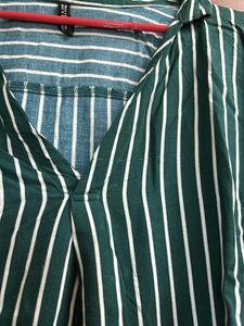 H&amp;M Bottle Green Striped Top