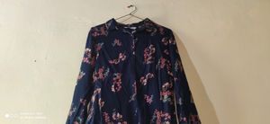 Beautiful printed shirt 💙