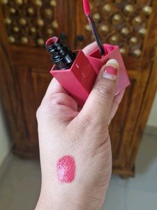 Maybelline Vinyl {New Shade}😍❤️ (Tempting)