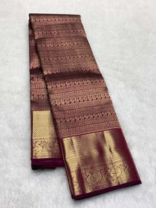 Elegant Silk Blend Saree