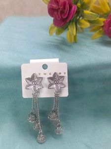 Unique Silver Flower Dangle Earrings