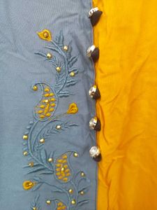 Yellow &amp; Grey Embroidered Kurta