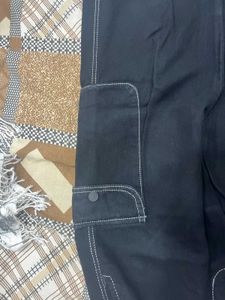 black cargo pants