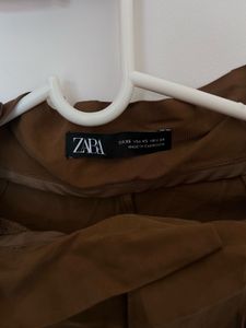 Zara Brown Trousers (XS / 24-inch Waist) with Belt