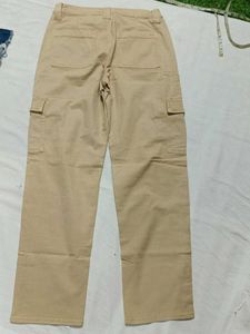 American Eagle women cargo pant