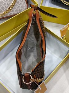 Michael Kors Shoulder Bag - Classic Monogram