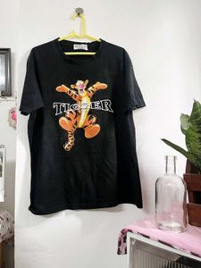 Vintage Tigger Graphic Tee