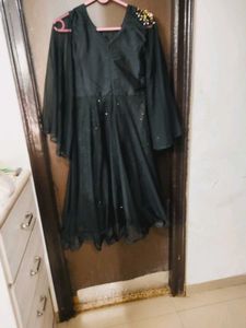 Elegant Black Embellished Gown..