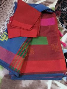 Blue &amp; Red Saree with Blouse Piece