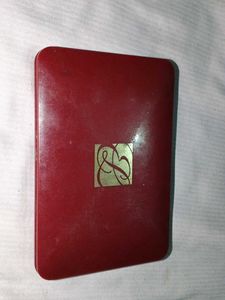 Estee Lauder Deluxe eyeshadow palette