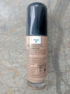 nykaa foundation and lakme gel creme