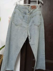 Light Wash Straight Leg Jeans