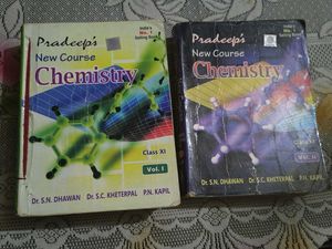 Pradeep's Chemistry Refresher Class 11th Books