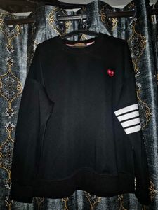 Oversized Black Crewneck Sweatshirt