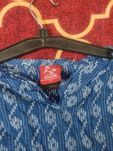 💥Blue Embroidered Top